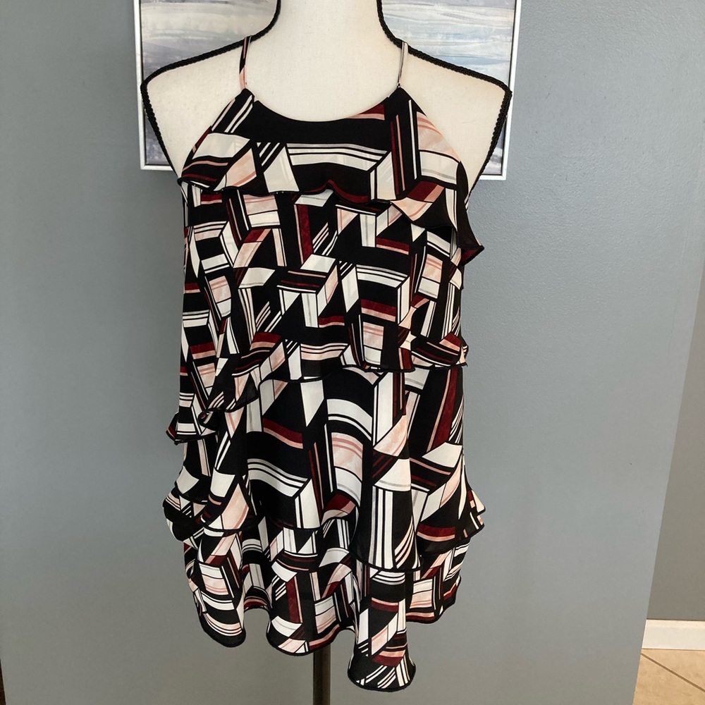 WHBM geometric print tank